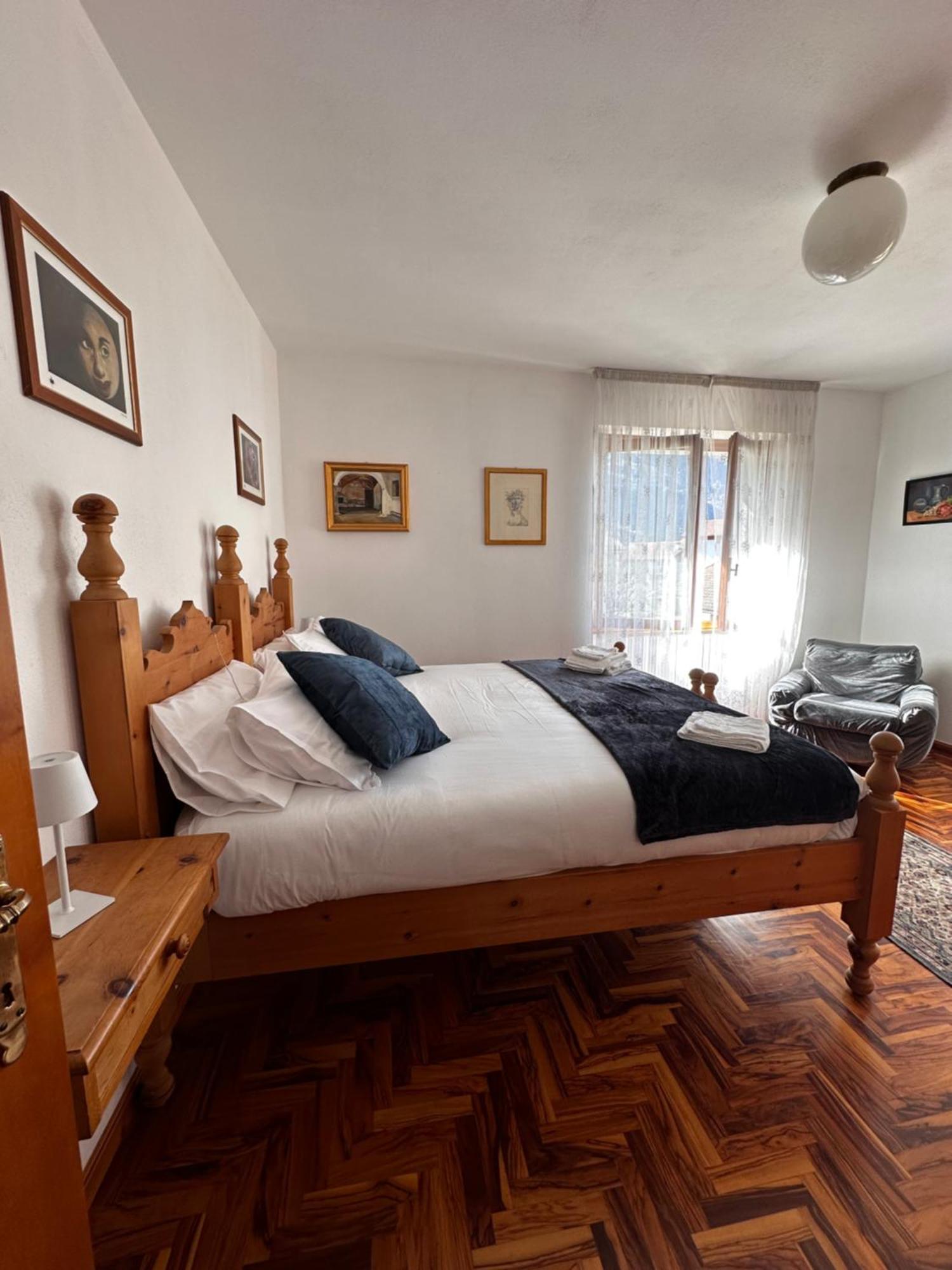 טיראנו Ampio Appartamento Con Vista “Casa Magro” מראה חיצוני תמונה
